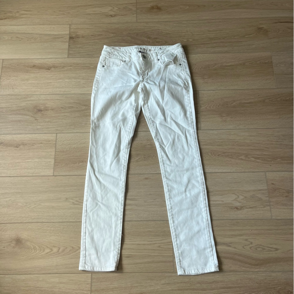 American Eagle Outfitters White Jeans